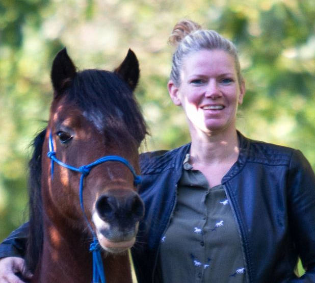 land van rouw
Joyce donkers-staal